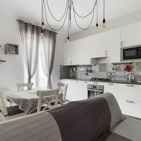 Apartamento Guesthost - Charming Nest Near Istria Mm5